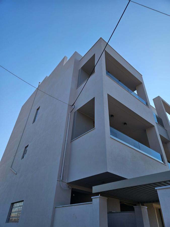 Calm & Dreamy Luxury Apts Pírgos Esterno foto